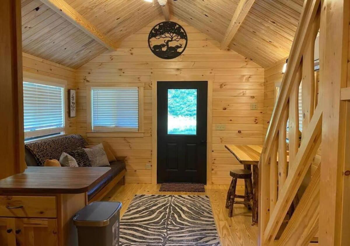 Serene 1Br Cabin Near Nc Z00 With Loft & Waterview 아셔보르 외부 사진